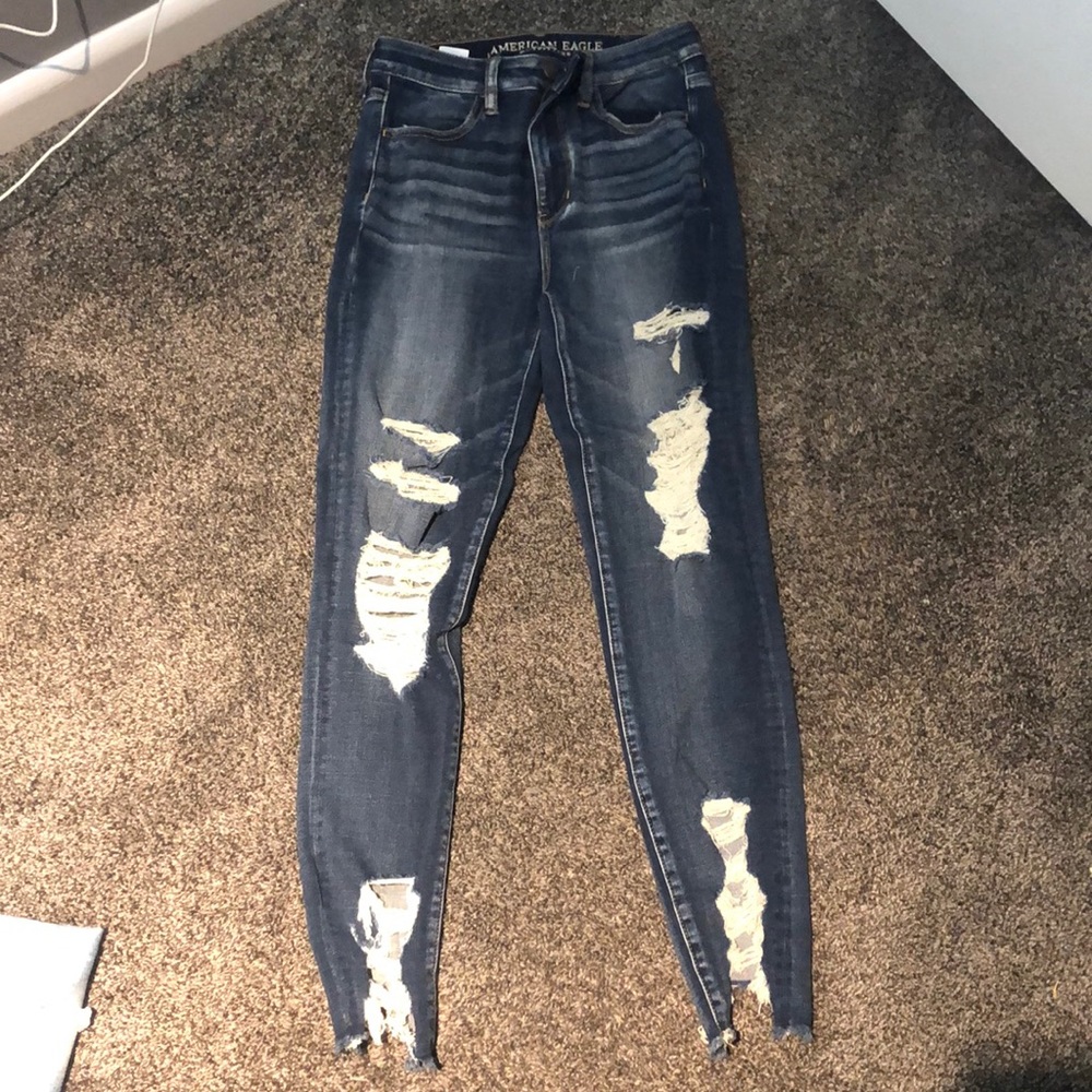 American Eagle ripped jeans